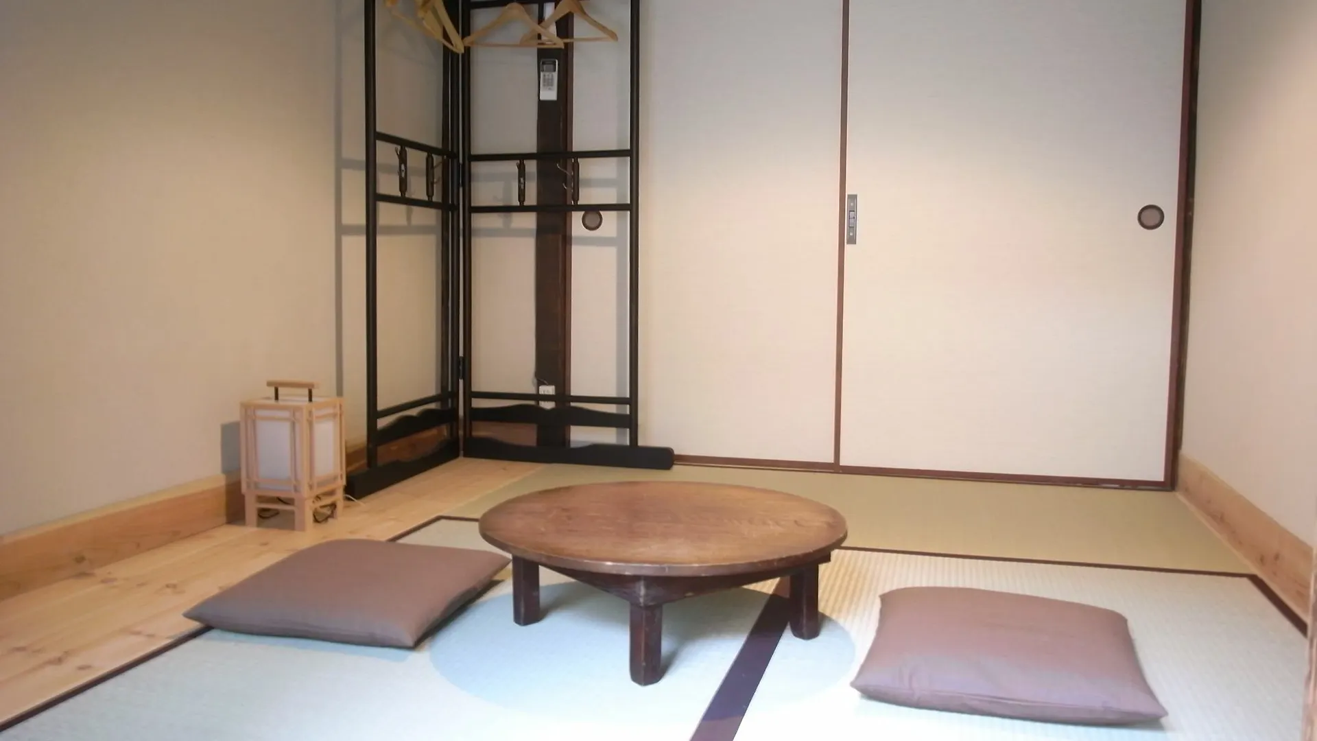 Guesthouse Chikayoshi Kiotó 2*,  Japán
